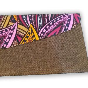 AyoMi Signature Clutch